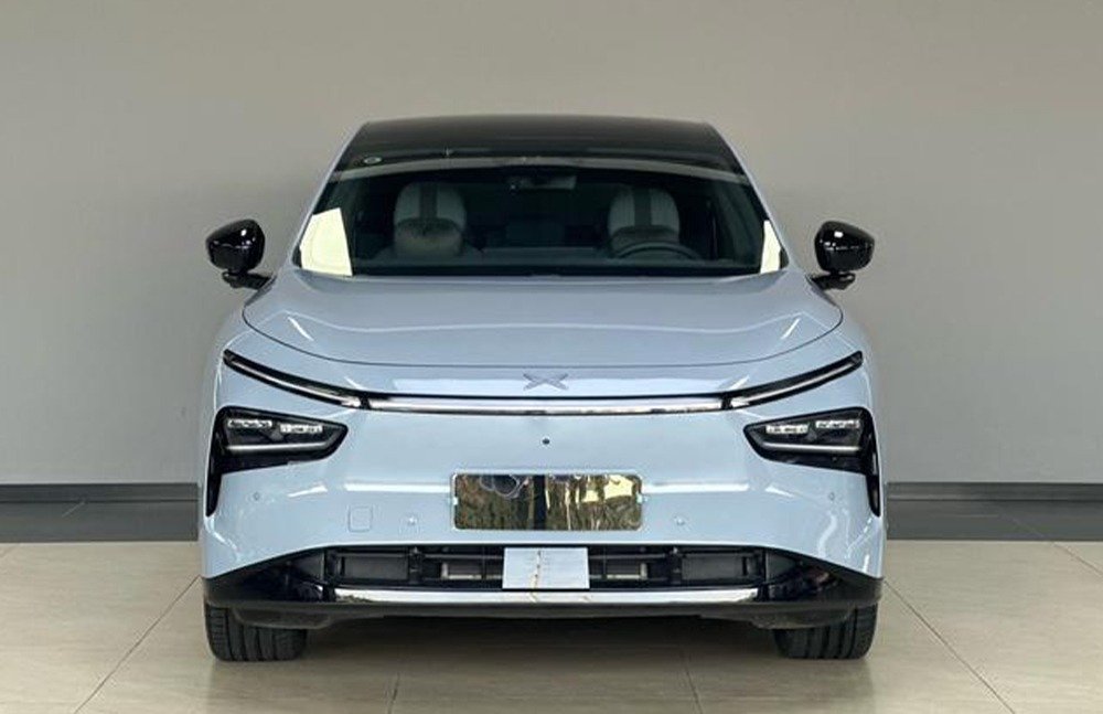 imgi_4_xpeng g7 2 Xpeng G7 2026 Model Year, All-Electric 702 Ultra Long Range– Ready for Export From China | CarBuyChina - Image 1