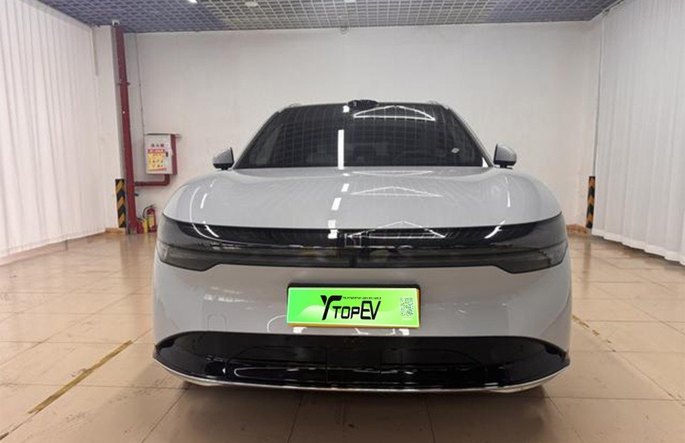 imgi_4_zeekr 7x 2 ZEEKR 7X 2026 Model, 100kWh Long-Range Rear-Wheel Drive Intelligent Driving Version.– Ready for Export From China | NVOVA - Image 1