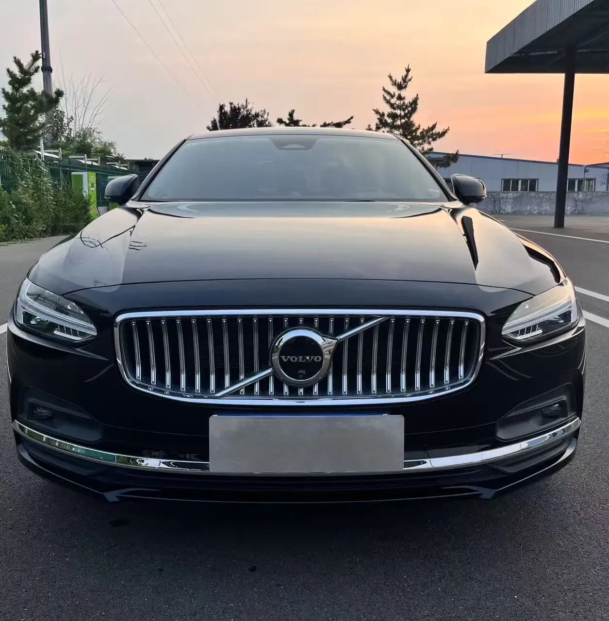 imgi_81_2025-Volvo-S90-Luxury-Edition-Original-Paint-2-0t-MID-Large-Car-Ne 2026 Volvo S90 Luxury Edition New 8 Speed Amt Powerful and Strong Car– Wholesale Price From China | NVOVA - Image 1