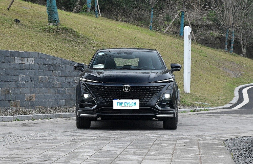 imgi_3_1_3(1) Changan UNI-T– For Sale From China | CarBuyChina - Image 1